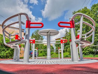 karuzela YUGO Inter-Play